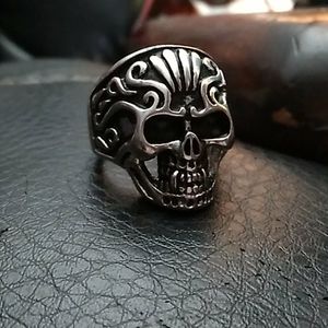 Skull Ring